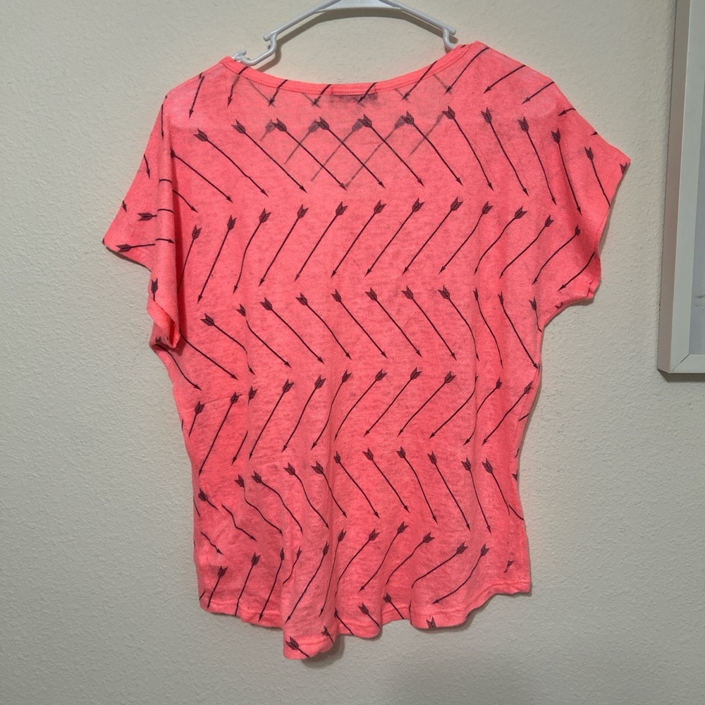 Love J Pink Arrow Pattern Blouse - Picture 4 of 6